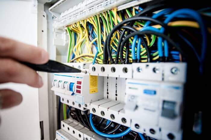 Troubleshooting of Switchboards